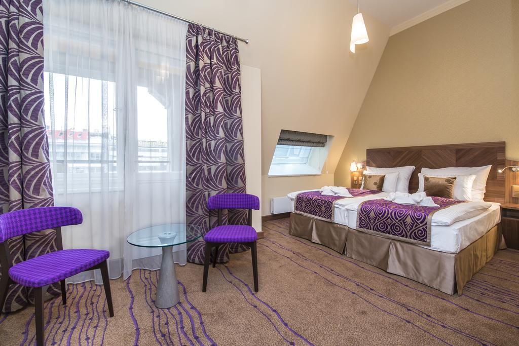 Merchants Crown Suites And Spa Praha Exteriér fotografie